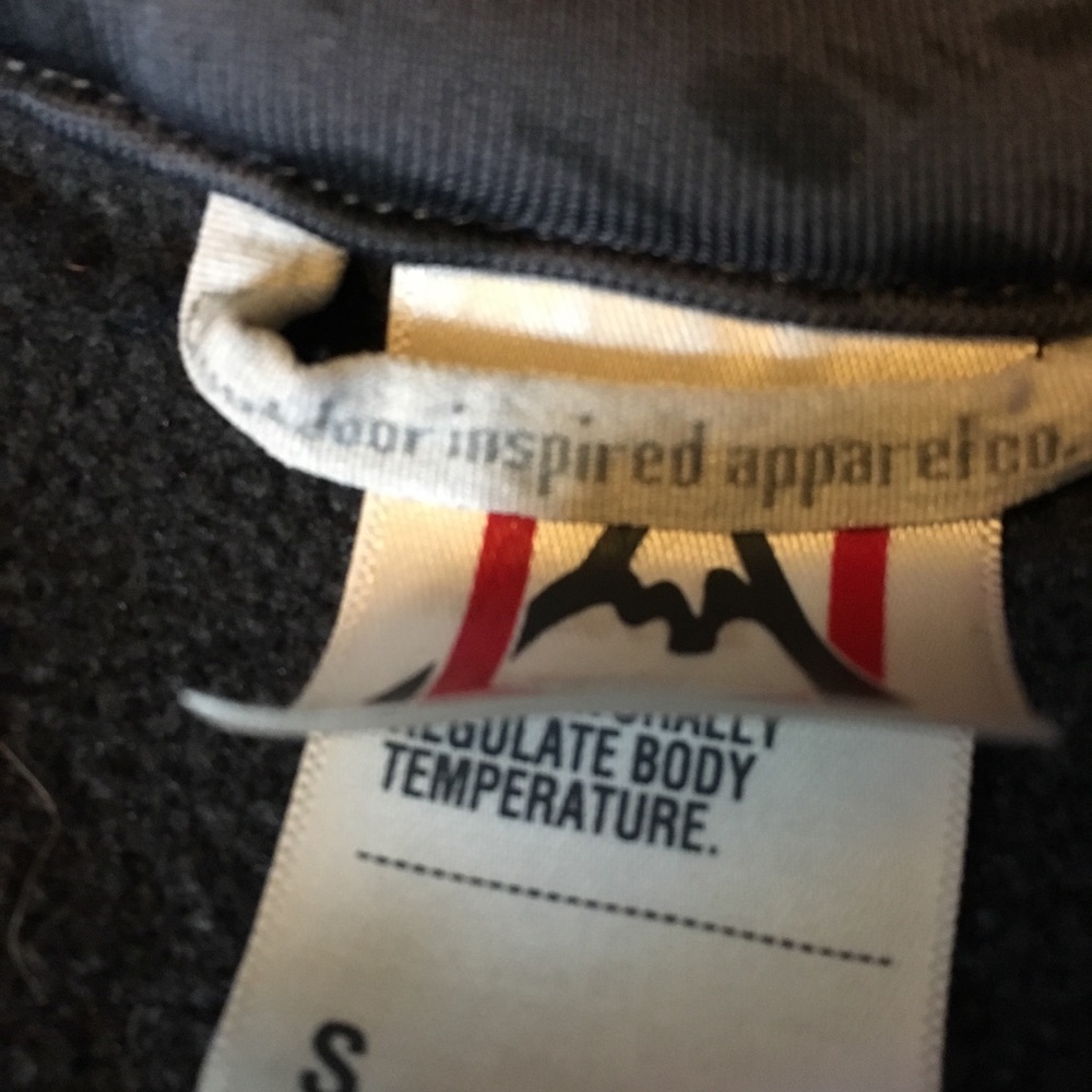 Fleece pull over jacket - Picture 2 of 6